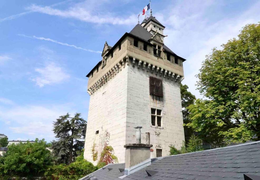 Les Hauts Du Chateau Шамбери Экстерьер фото